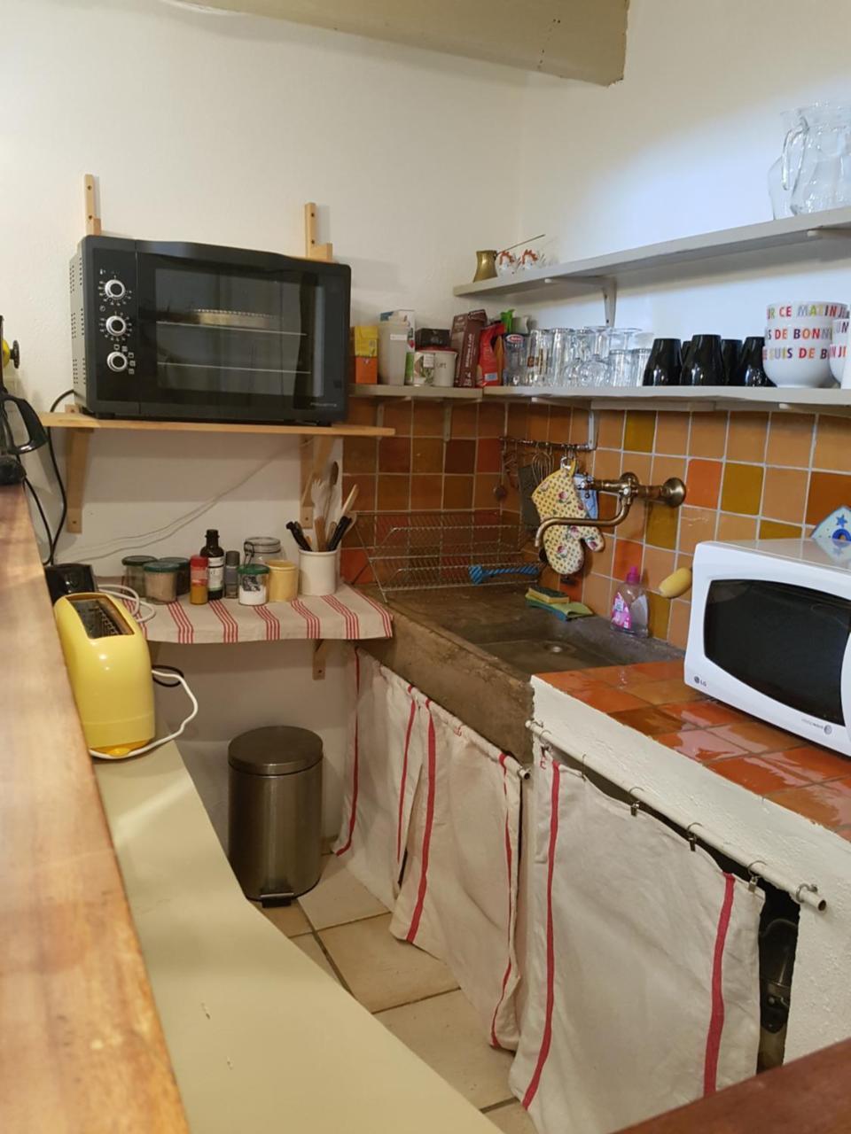 Le Mas Des Pins Mane  エクステリア 写真